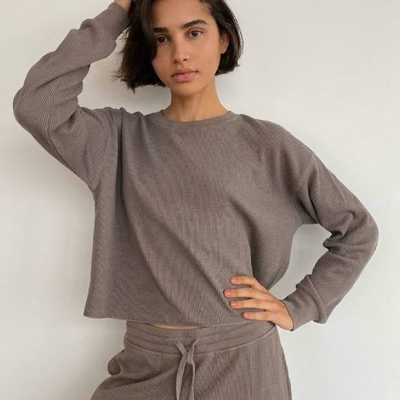 TNA Tops - TNA Ribbed Long Sleeve Top - Brown